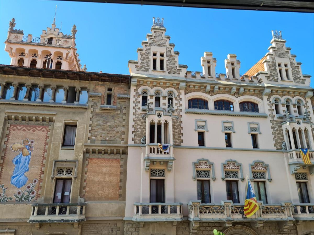 Apartaments Vicus 3 Con Vistas A La Plaza Mayor De Vic Zewnętrze zdjęcie