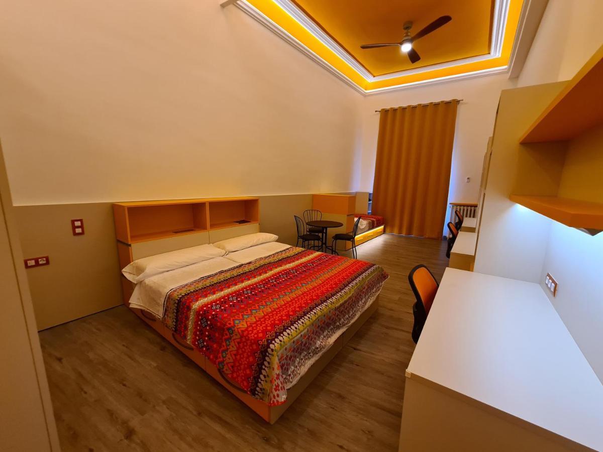 Apartaments Vicus 3 Con Vistas A La Plaza Mayor De Vic Zewnętrze zdjęcie