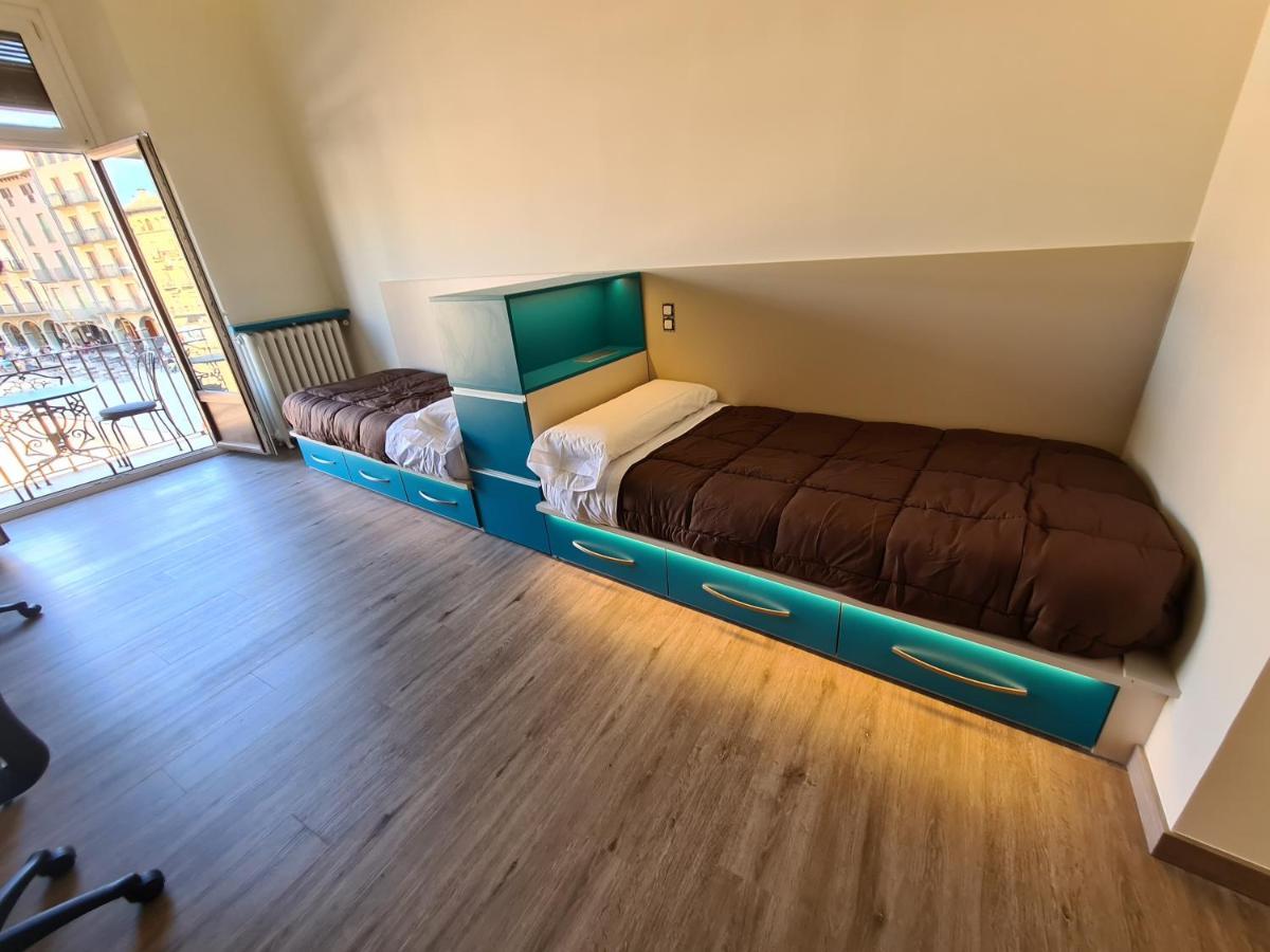 Apartaments Vicus 3 Con Vistas A La Plaza Mayor De Vic Zewnętrze zdjęcie