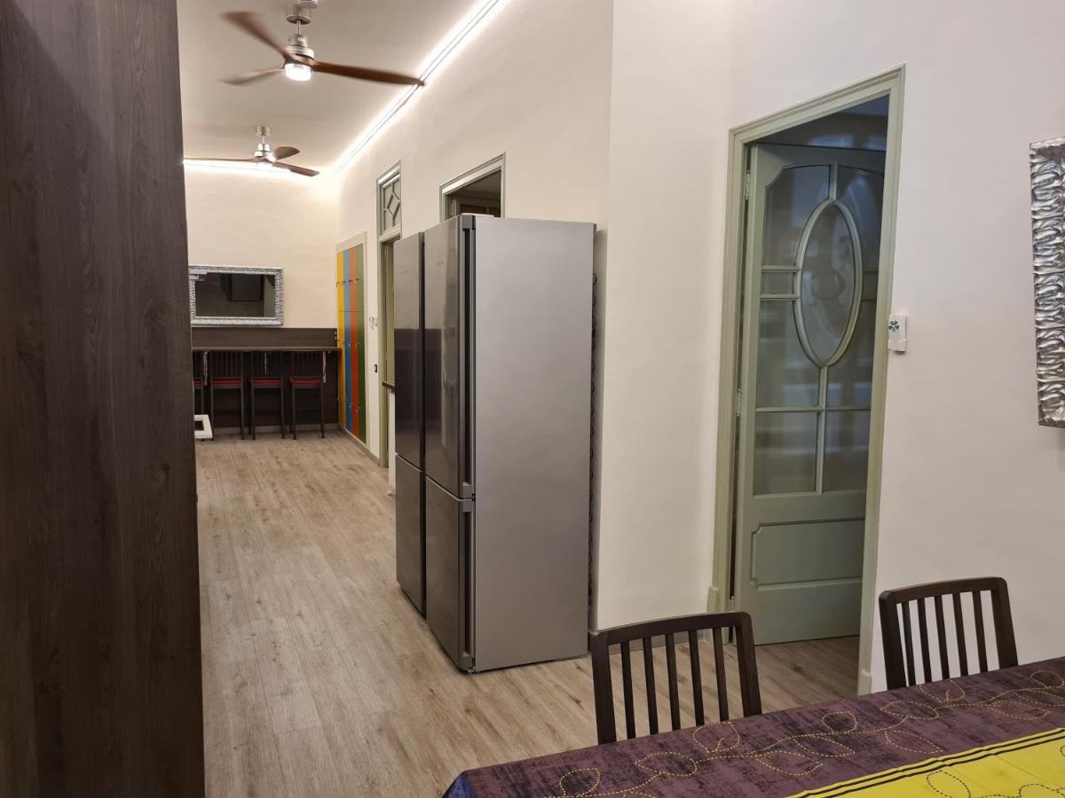 Apartaments Vicus 3 Con Vistas A La Plaza Mayor De Vic Zewnętrze zdjęcie