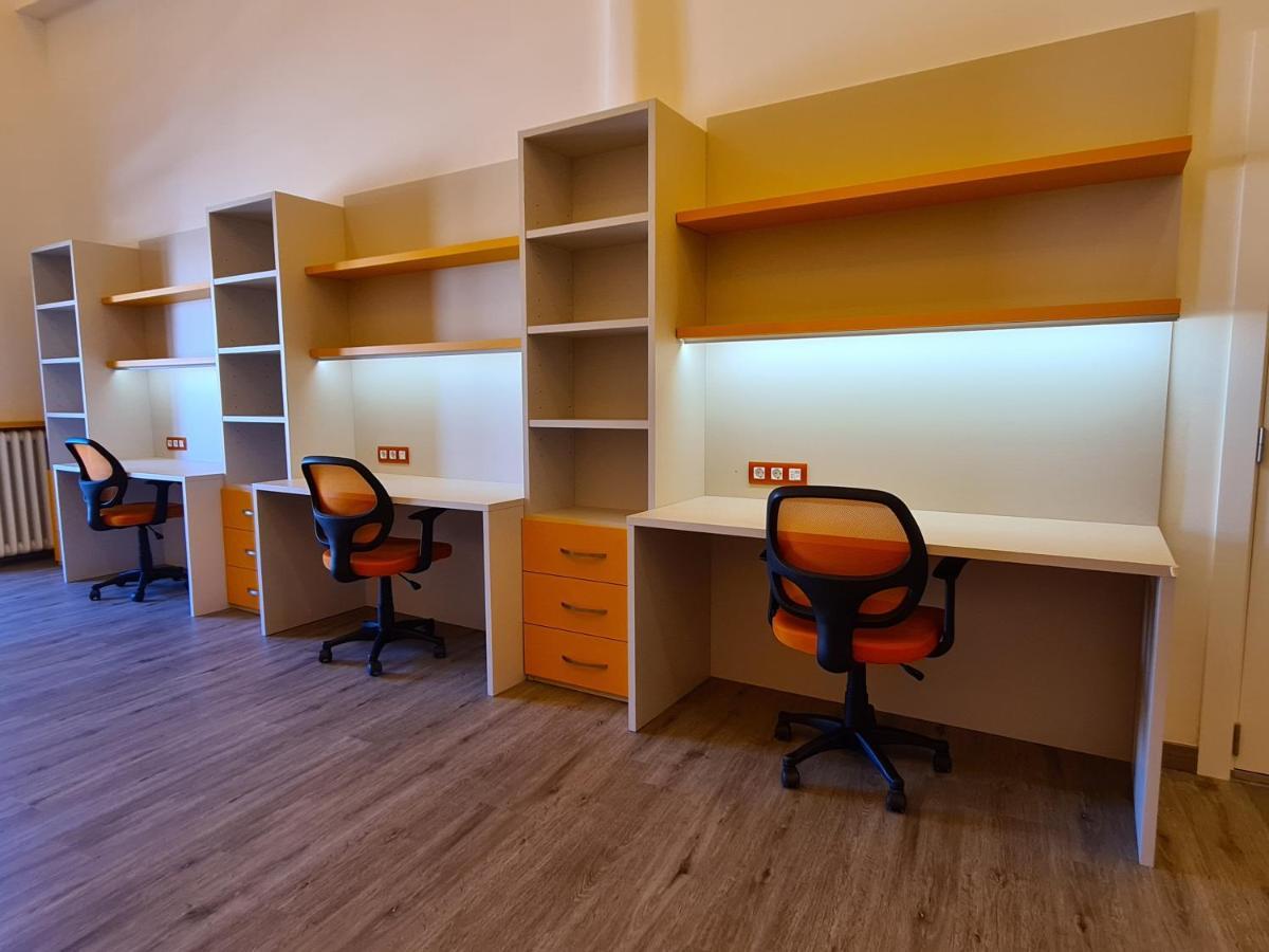 Apartaments Vicus 3 Con Vistas A La Plaza Mayor De Vic Zewnętrze zdjęcie